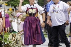 2022-08-14-14-47-03-weggis-sennengesellschaft-laurentiusfeier