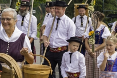 2022-08-14-14-16-08-weggis-sennengesellschaft-laurentiusfeier